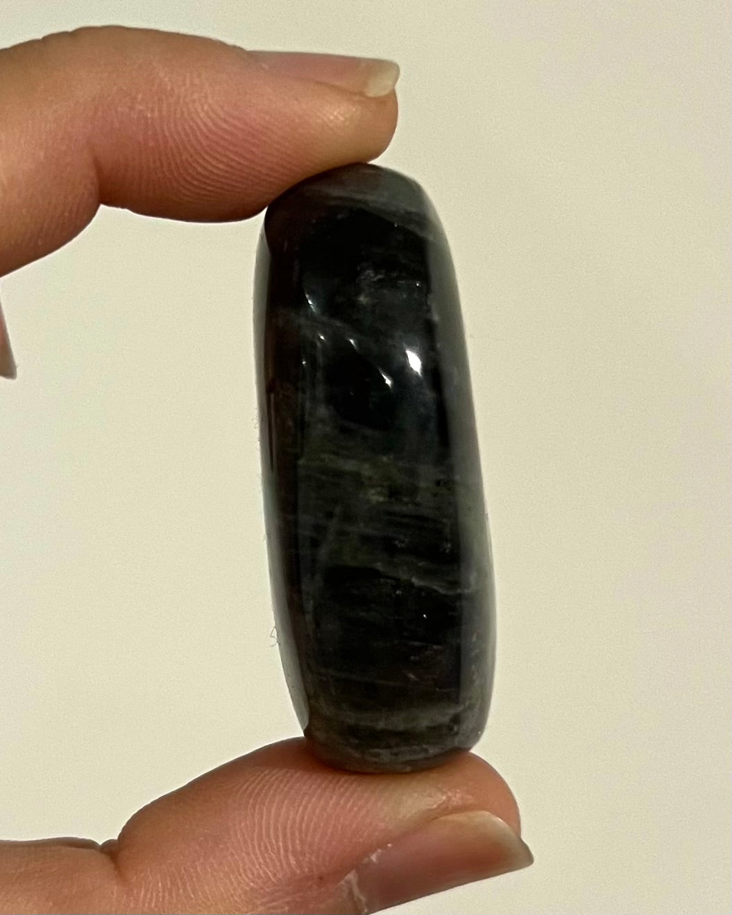 Galet de Labradorite 15