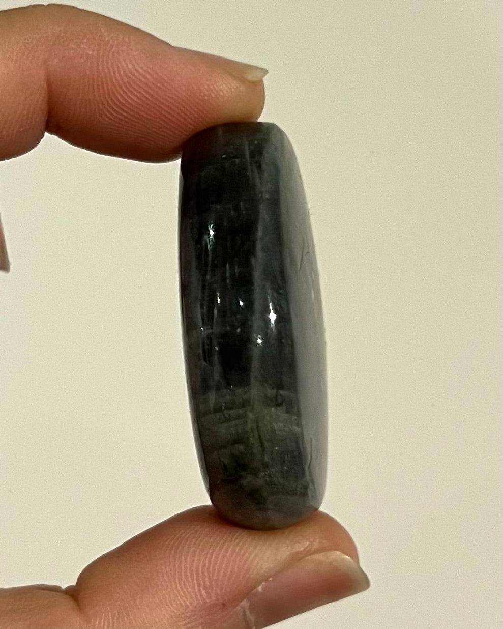 Galet de Labradorite 16