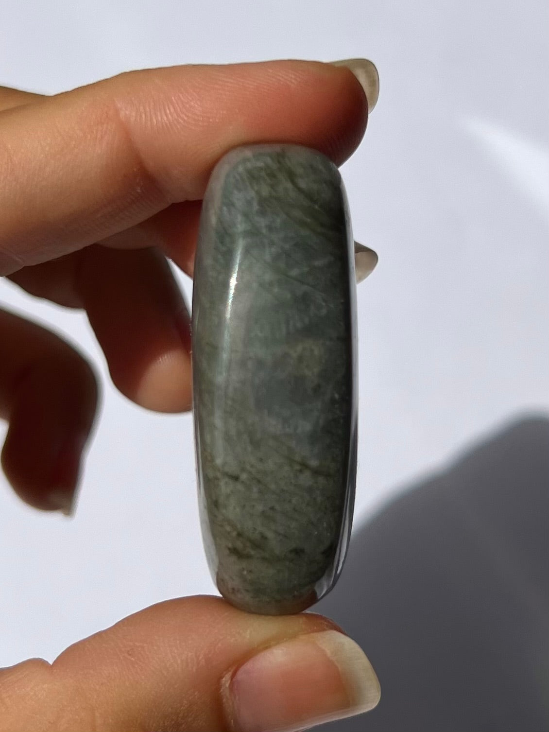 Galet de Labradorite 17