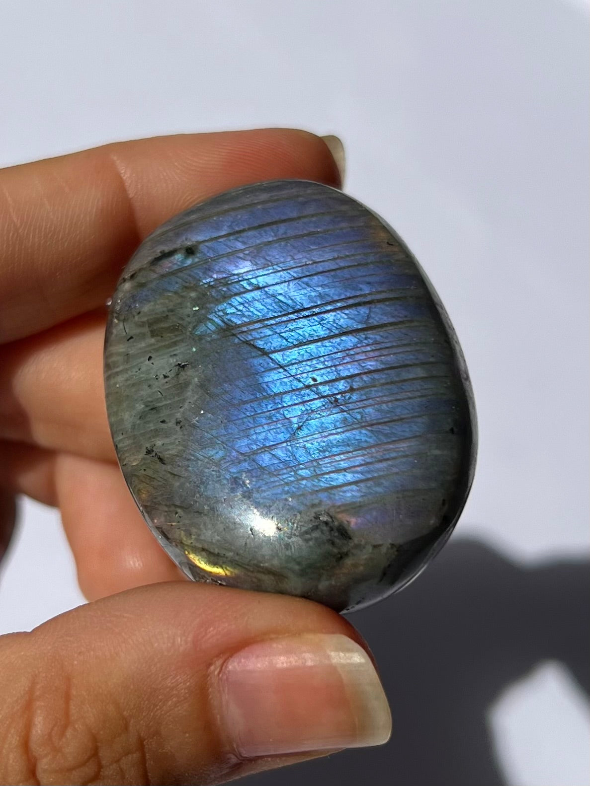Galet de Labradorite 25