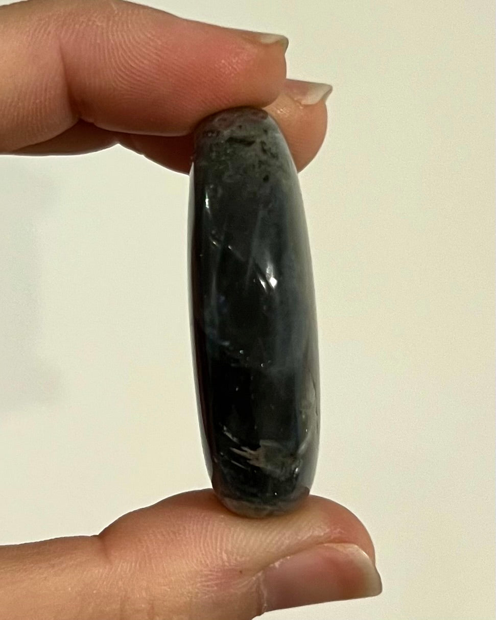 Galet de Labradorite 6