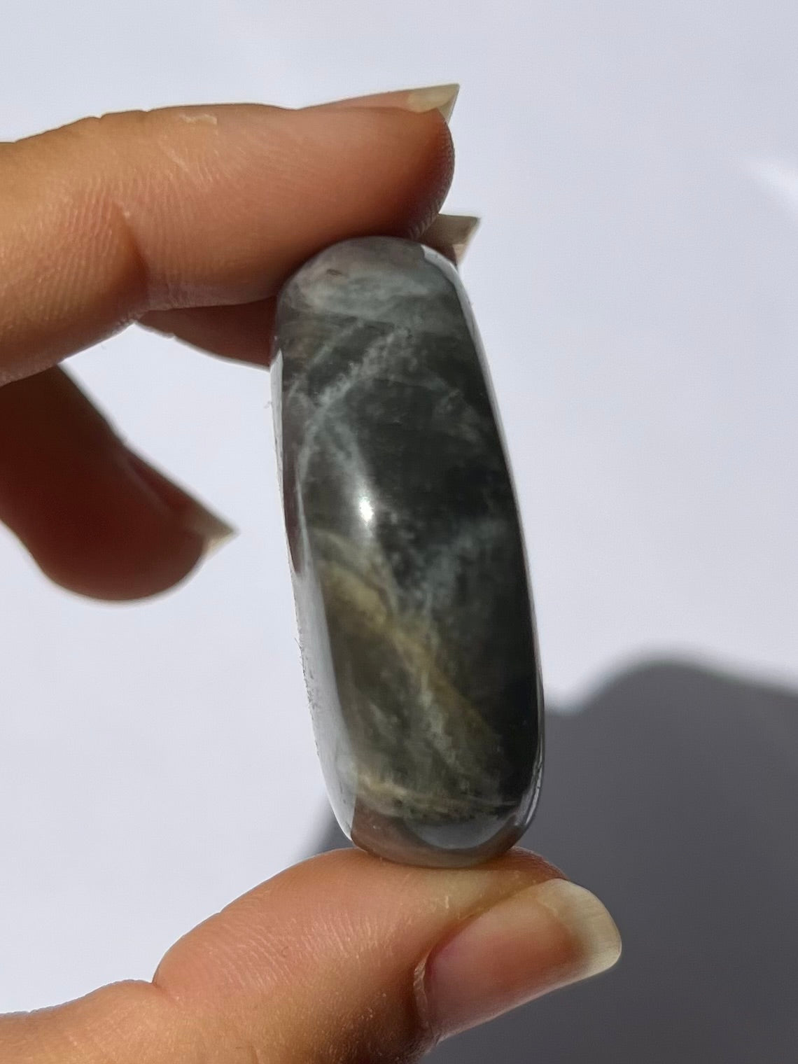 Galet de Labradorite 14