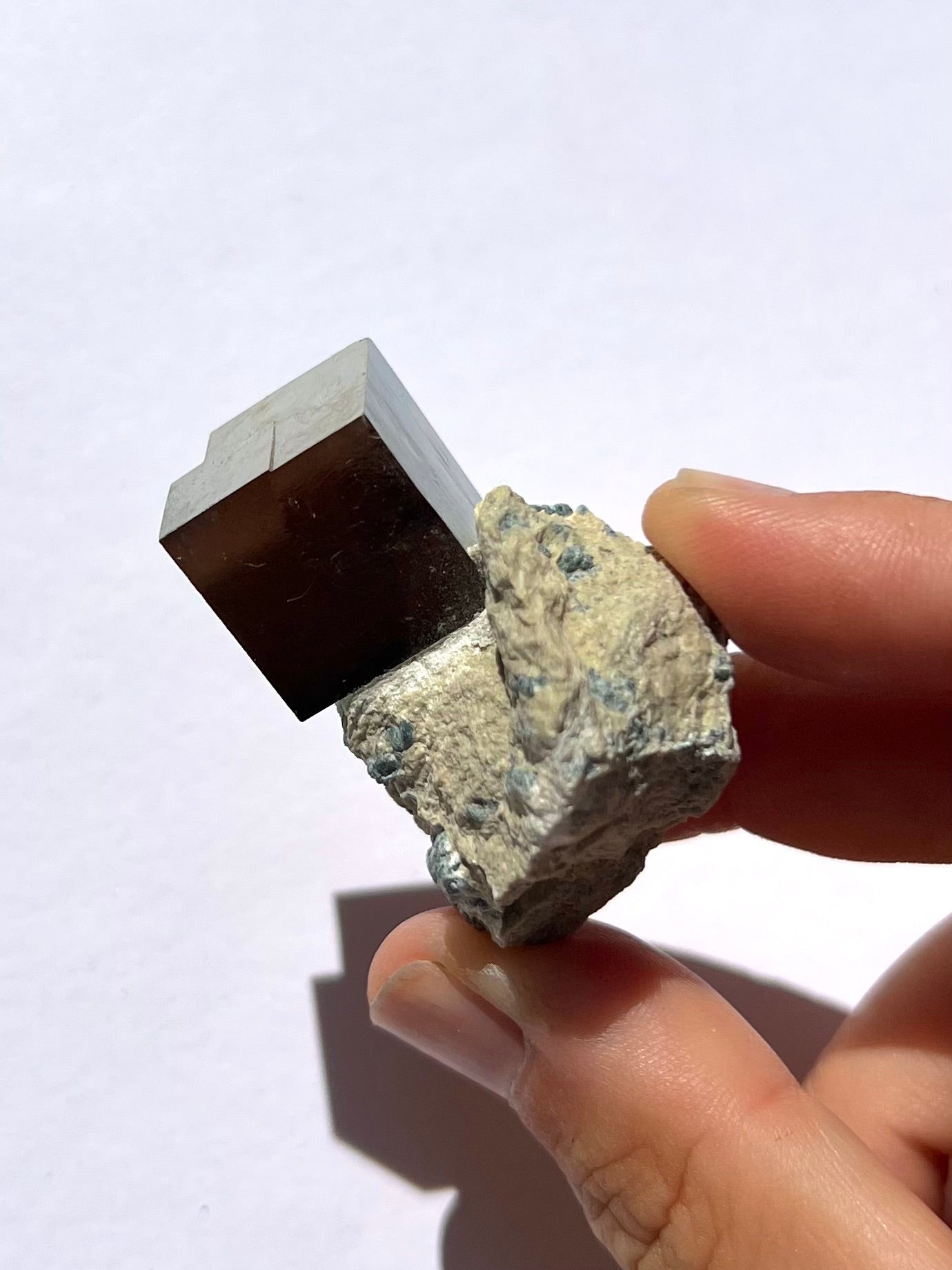 Pyrite cubique 2