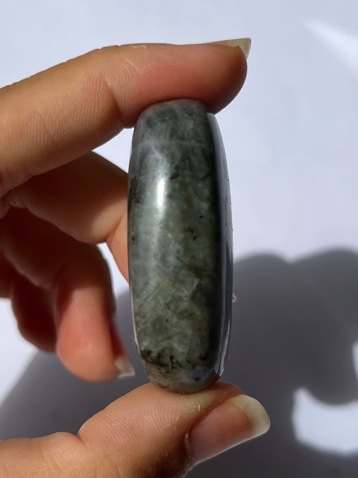 Galet de Labradorite 17