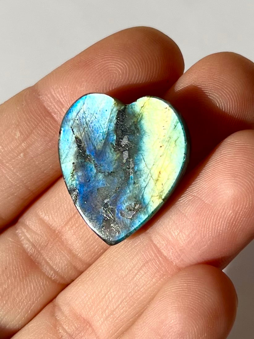 Cœur en Labradorite 7
