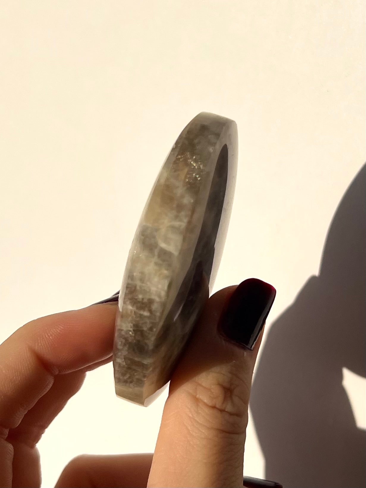 Galet de Pierre de Lune bleutée 5