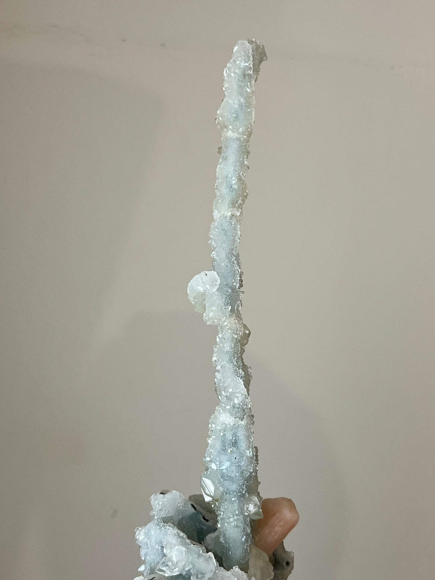 Apophylite / Calcédoine / Stilbite brute
