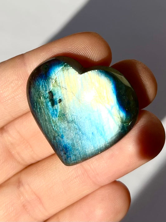 Cœur en Labradorite 8