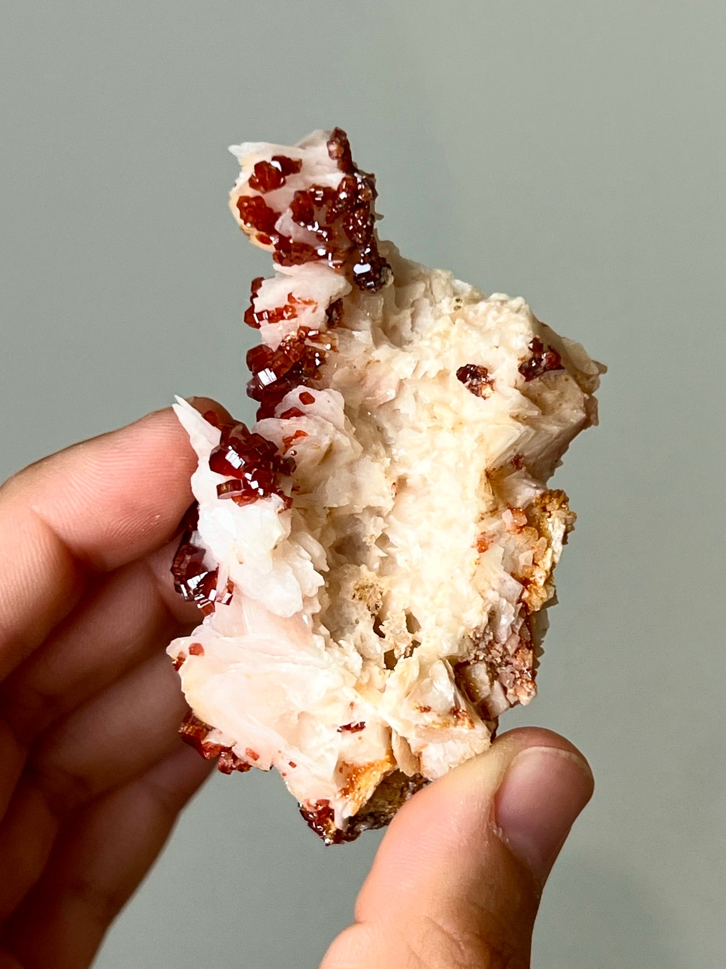 Vanadinite sur Baryte brute 1