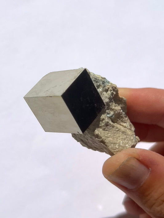 Pyrite cubique 11