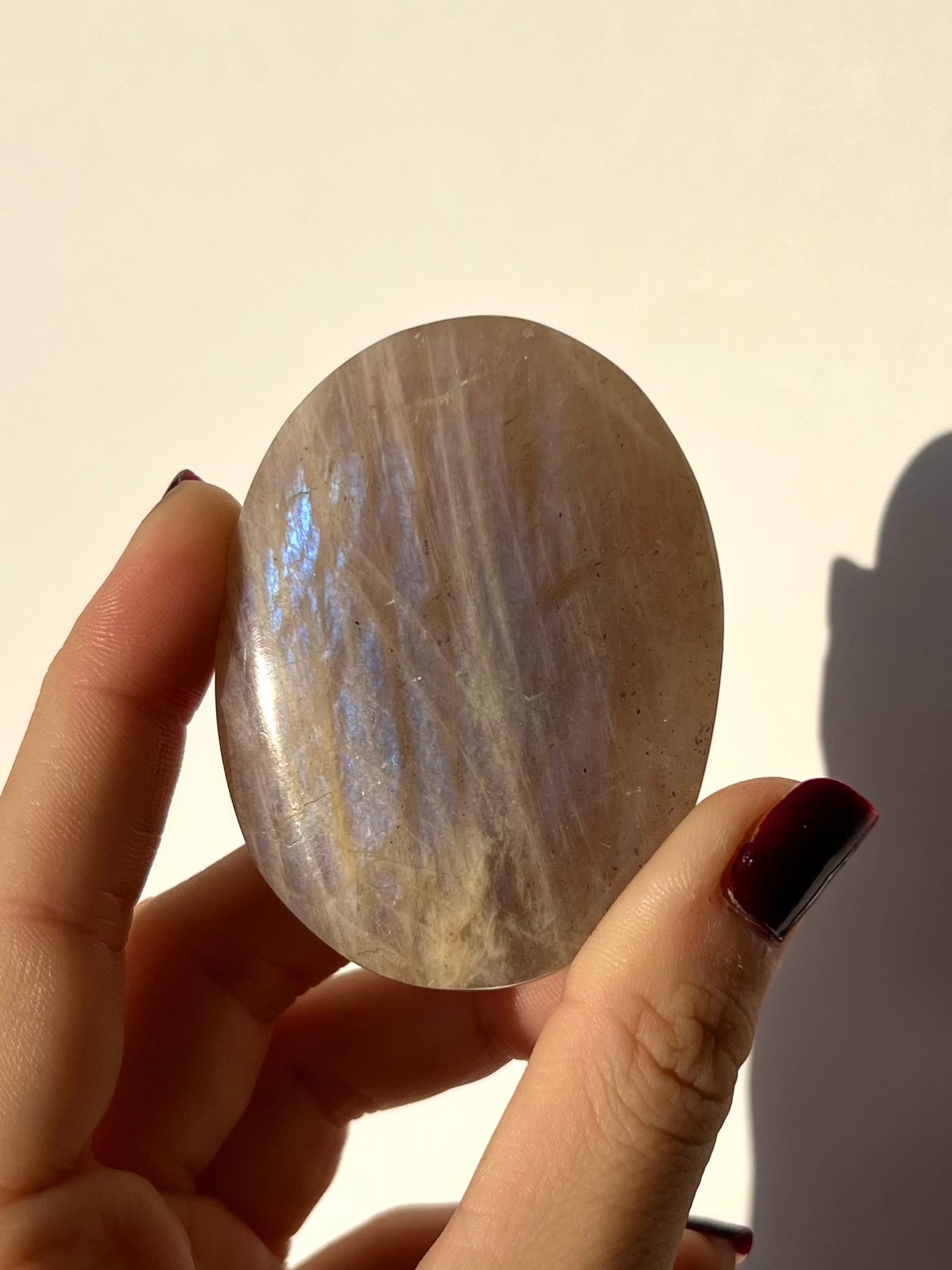 Galet de Pierre de Lune bleutée 3