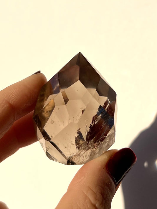 Forme libre facettée Quartz fumé 5