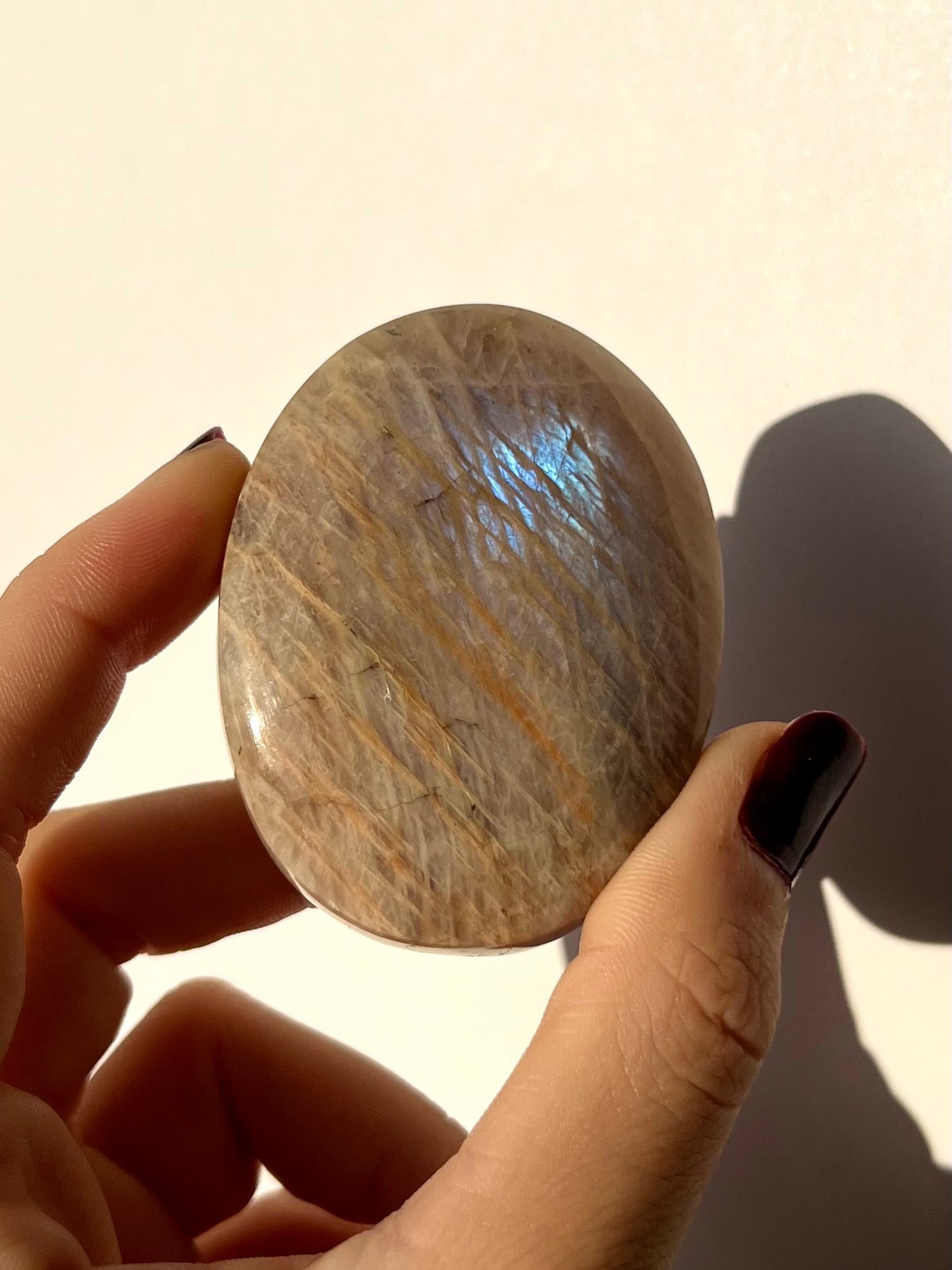 Galet de Pierre de Lune bleutée 4