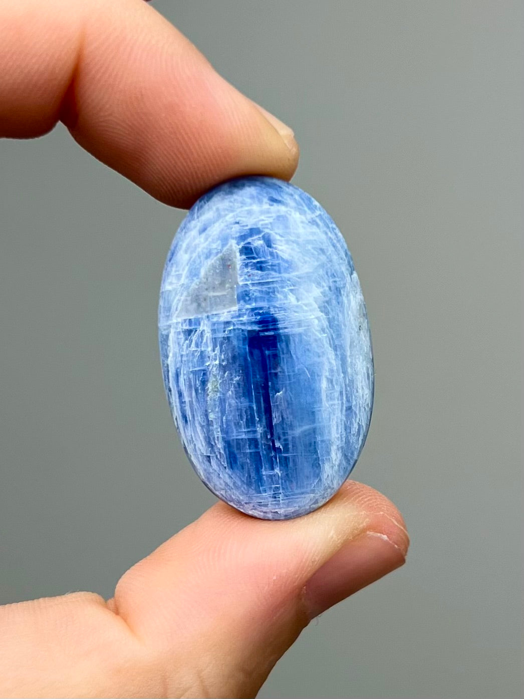 Galet Cyanite 5