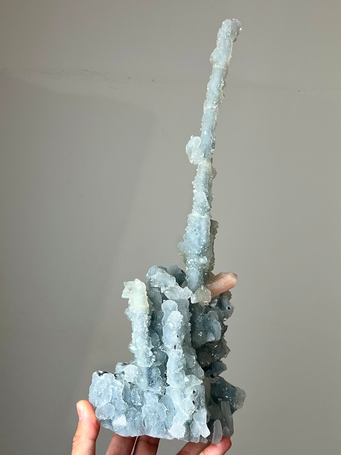 Apophylite / Calcédoine / Stilbite brute