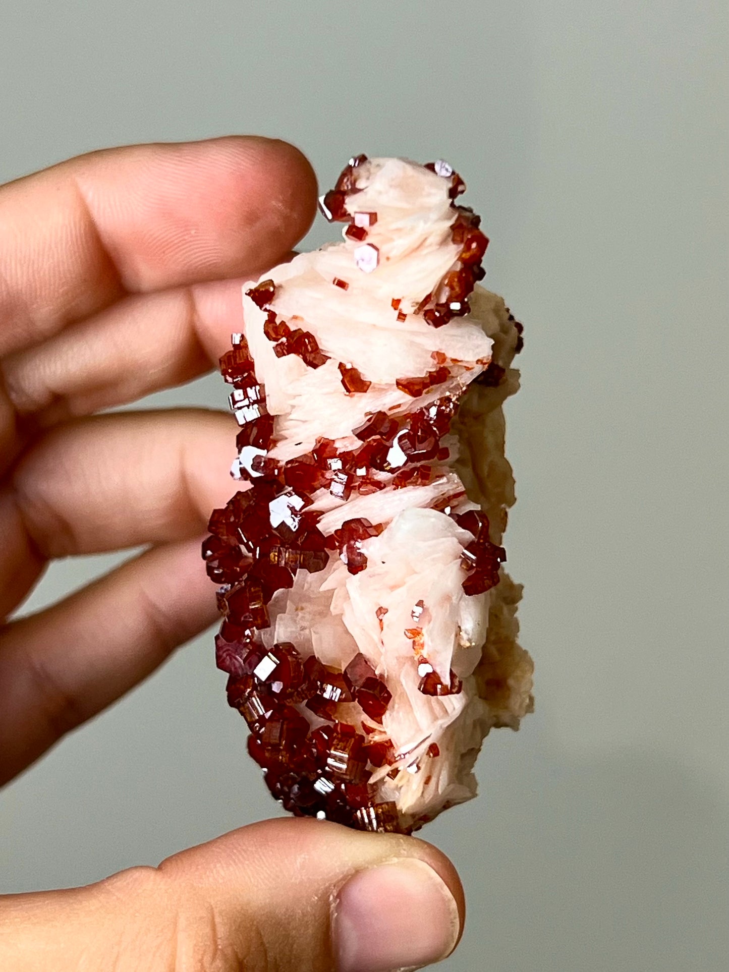Vanadinite sur Baryte brute 1