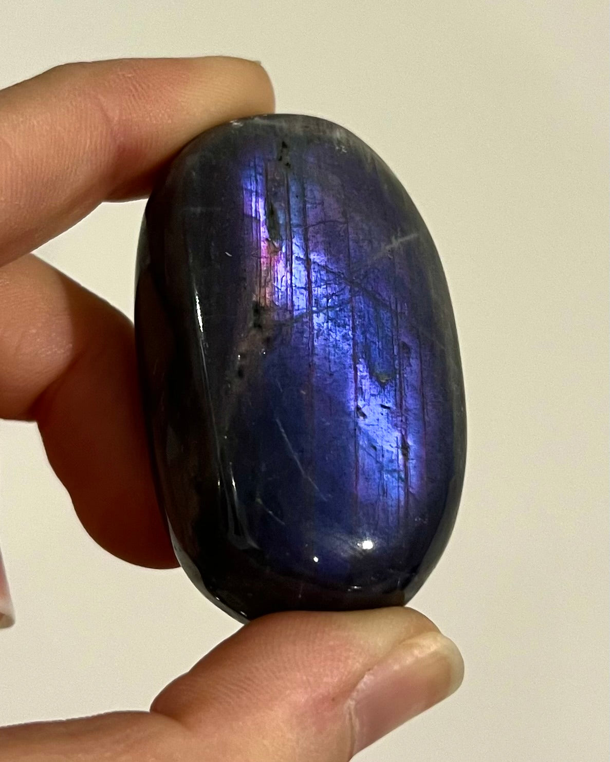 Galet de Labradorite 21