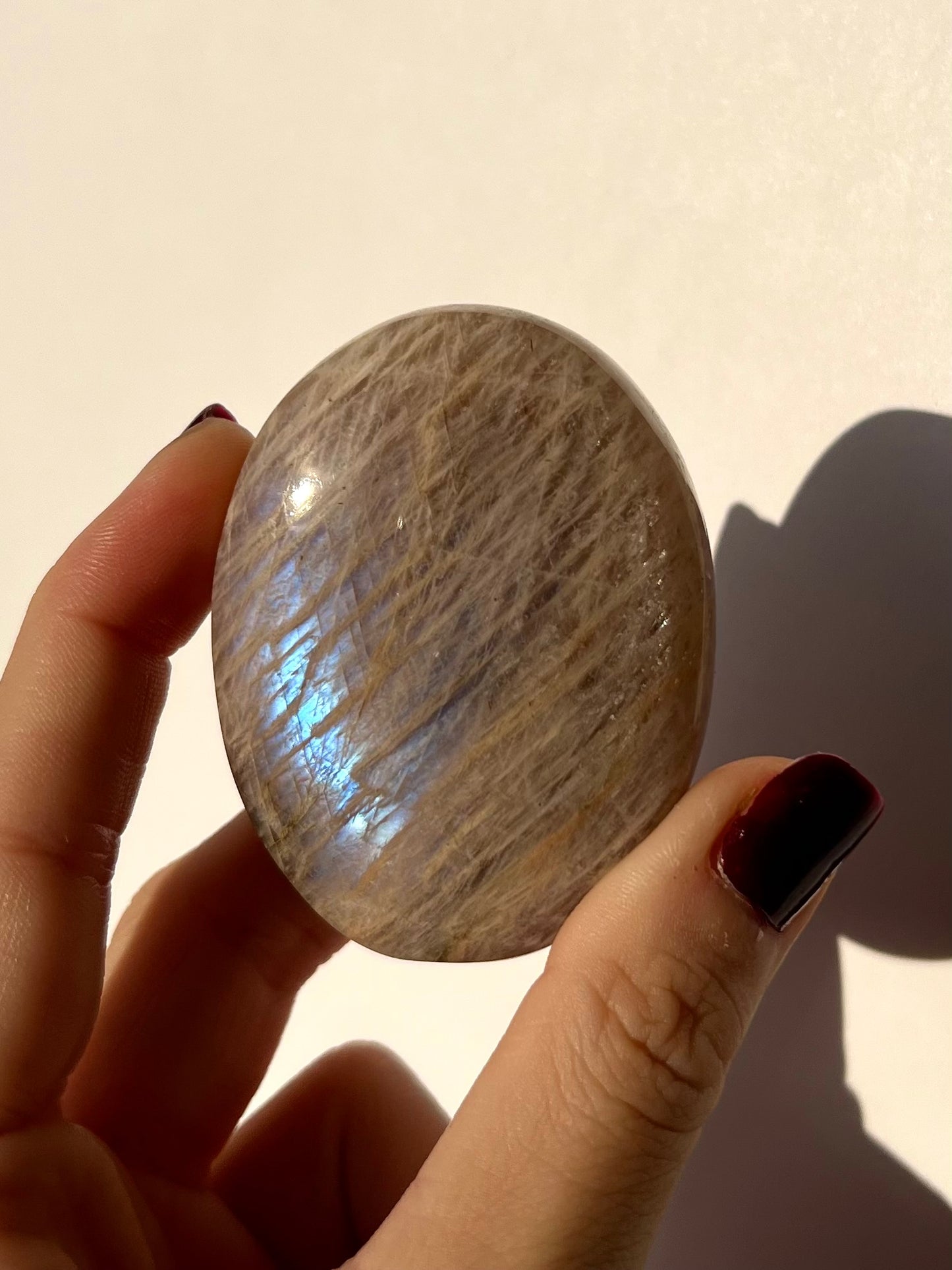 Galet de Pierre de Lune bleutée 4