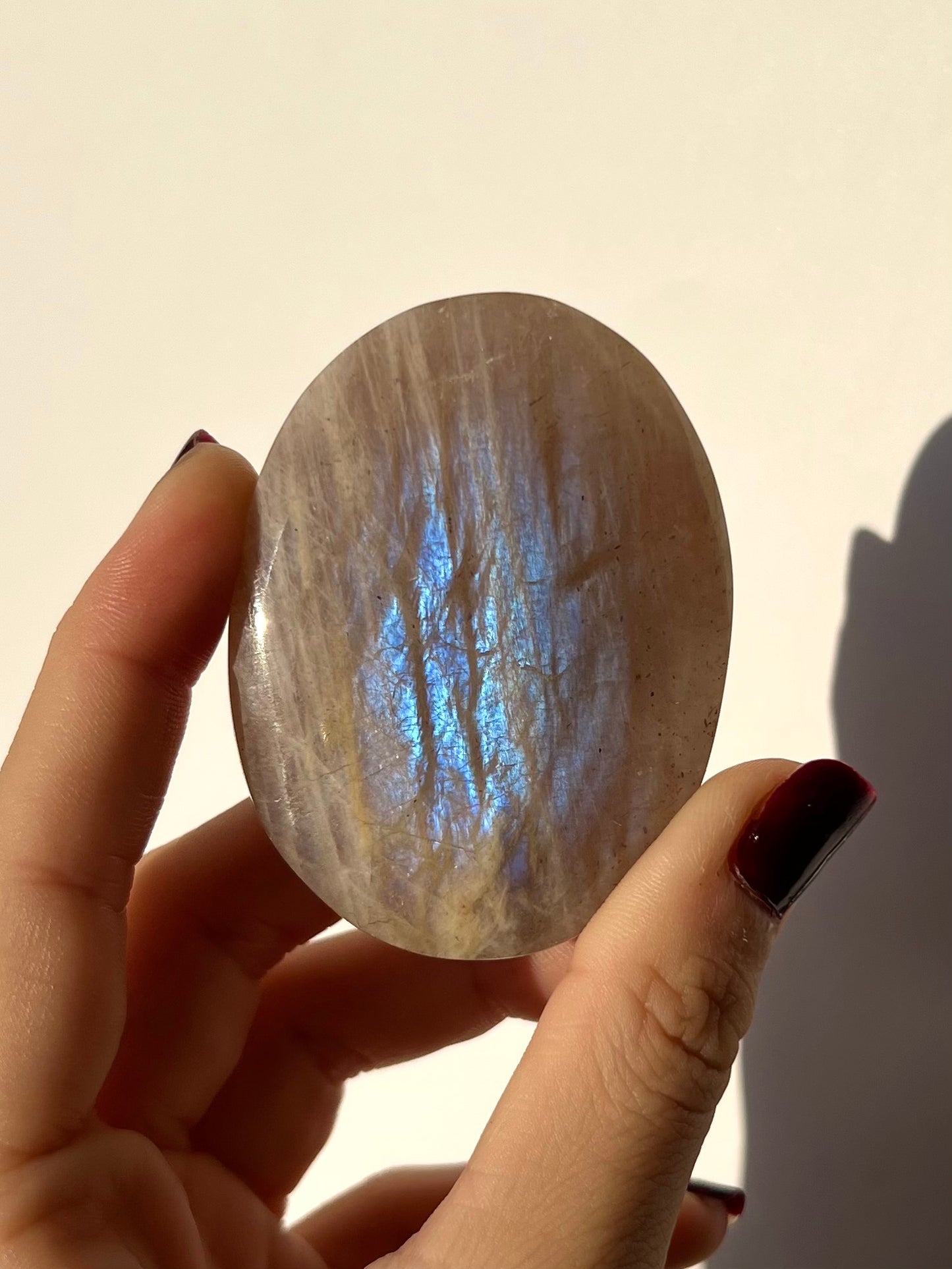 Galet de Pierre de Lune bleutée 3