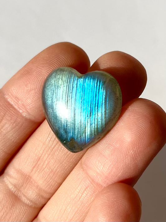 Cœur en Labradorite 3