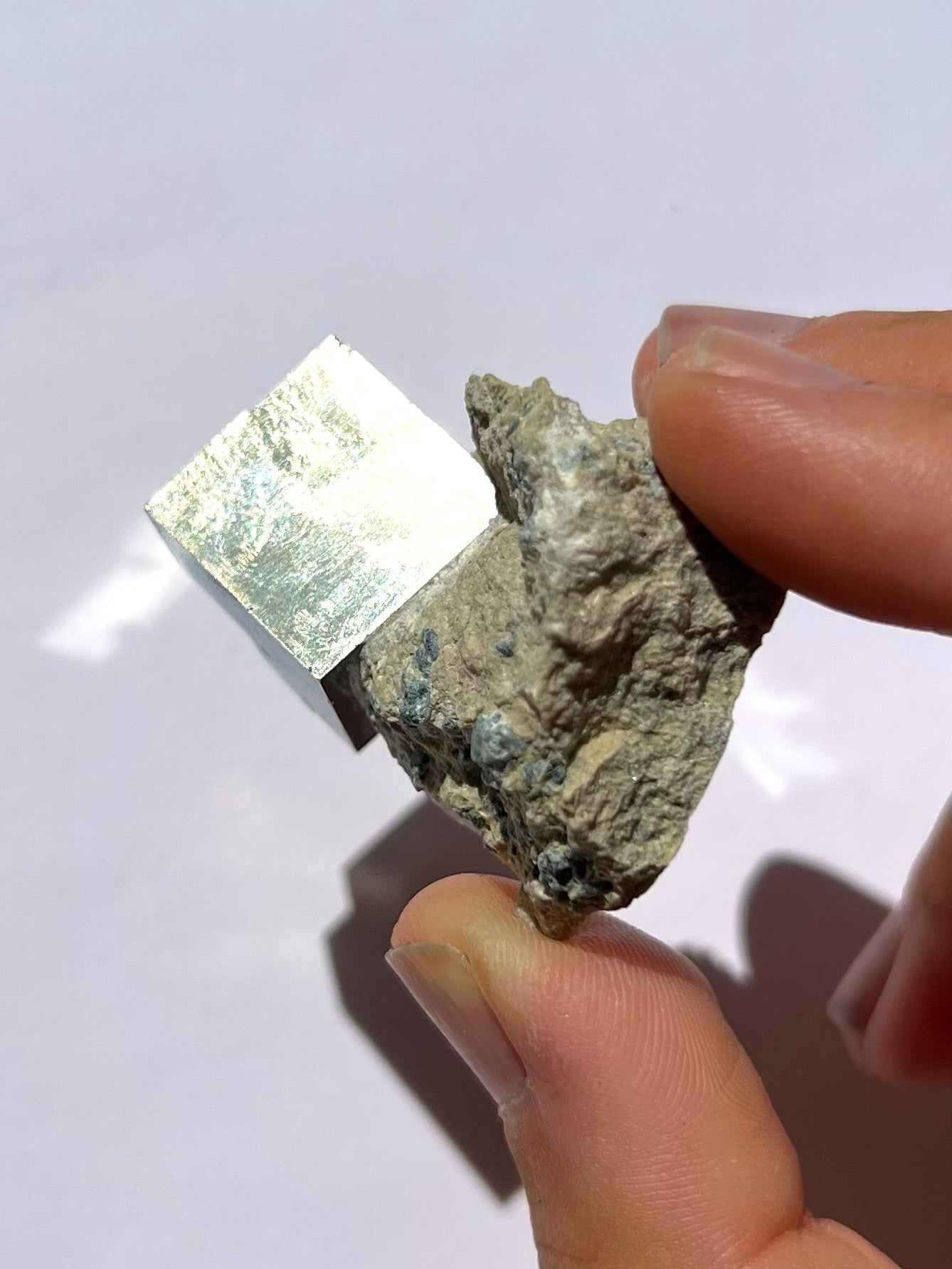 Pyrite cubique 2