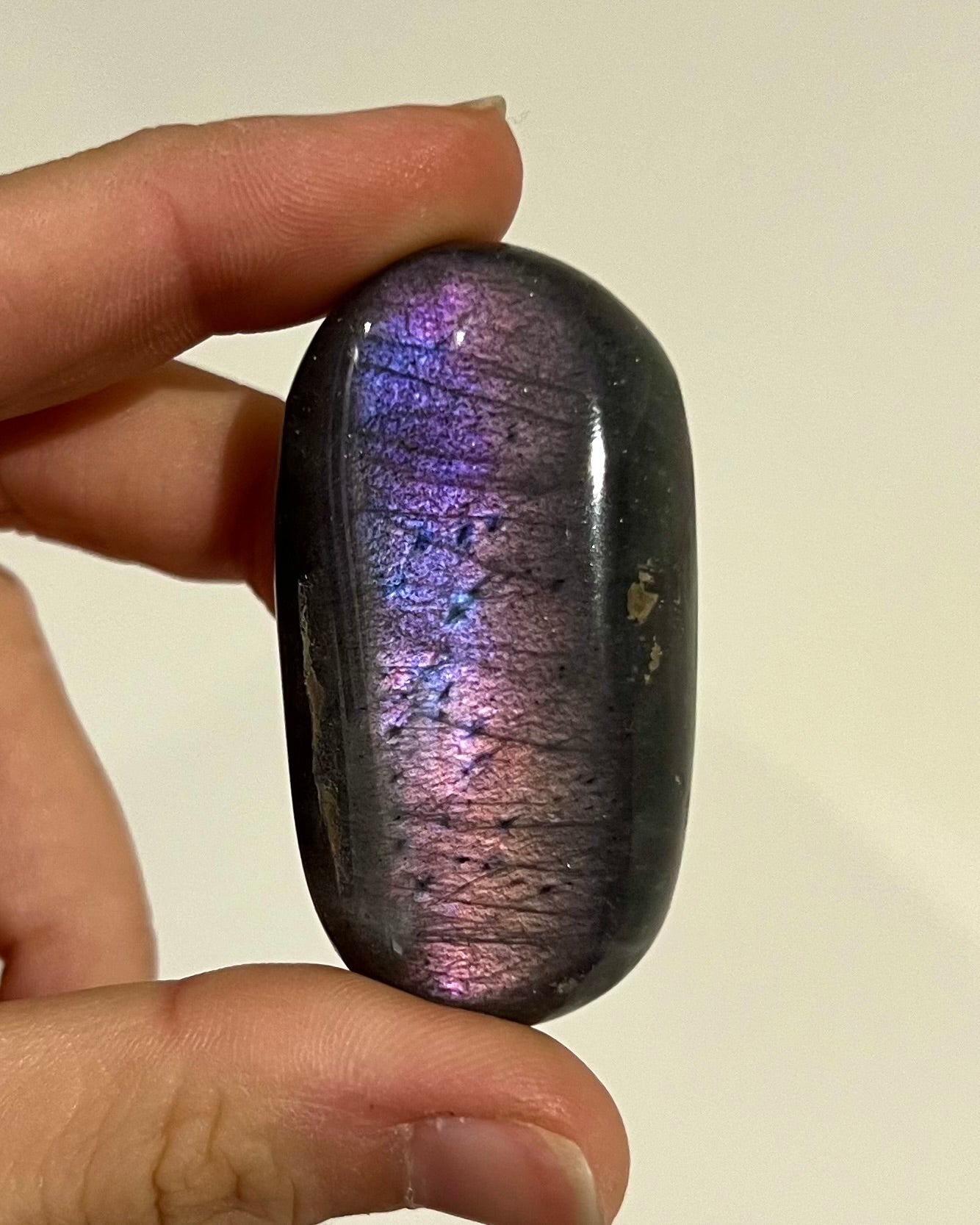 Galet de Labradorite 2