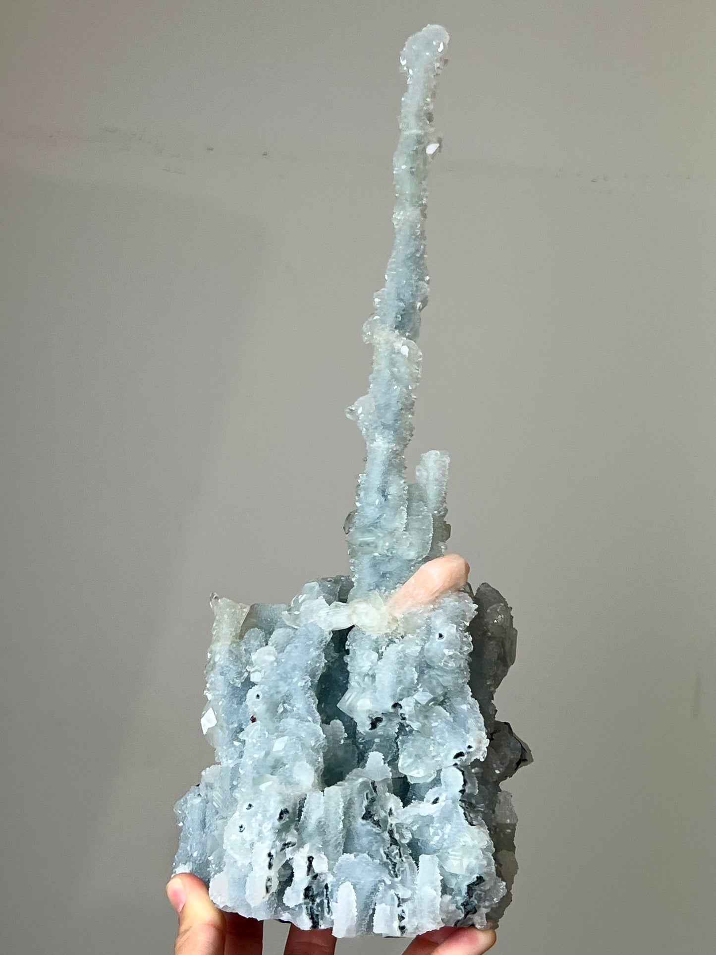 Apophylite / Calcédoine / Stilbite brute