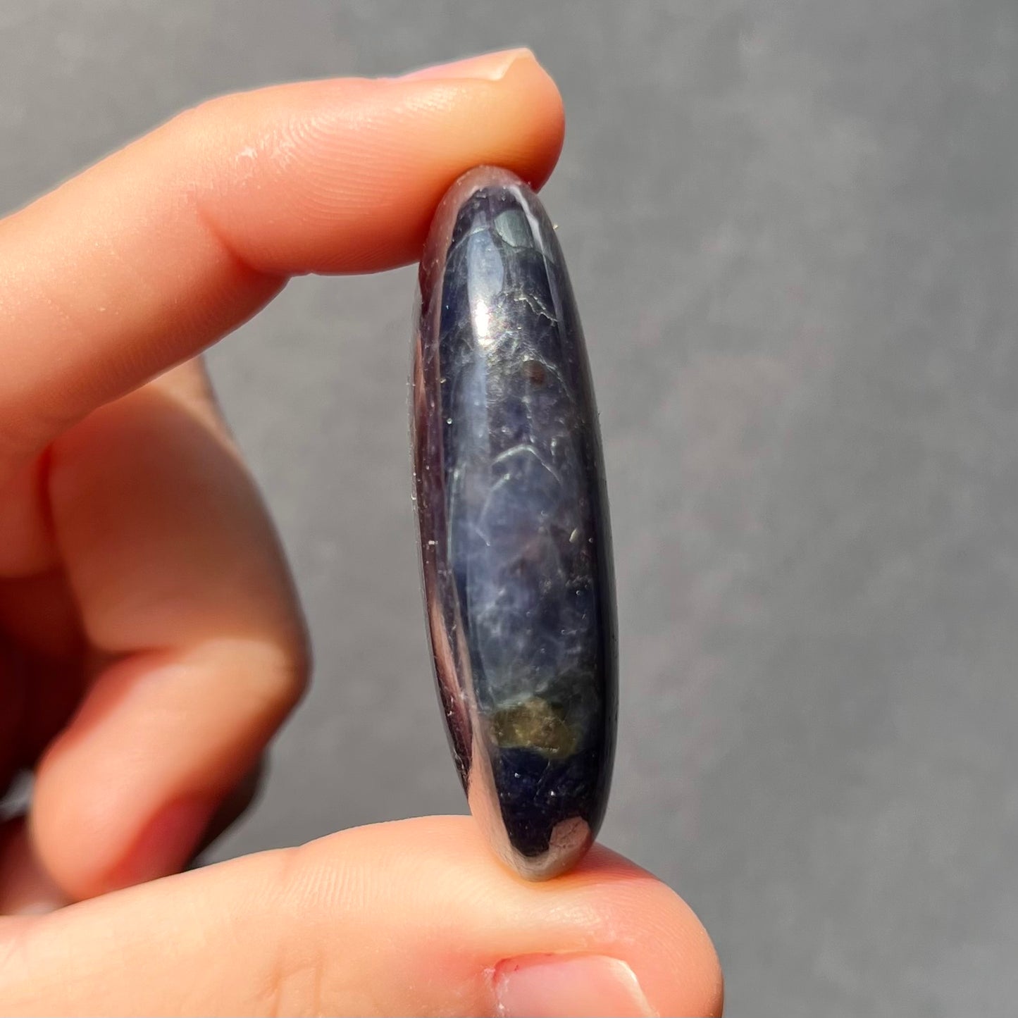 Galet Iolite / Cordiérite 2