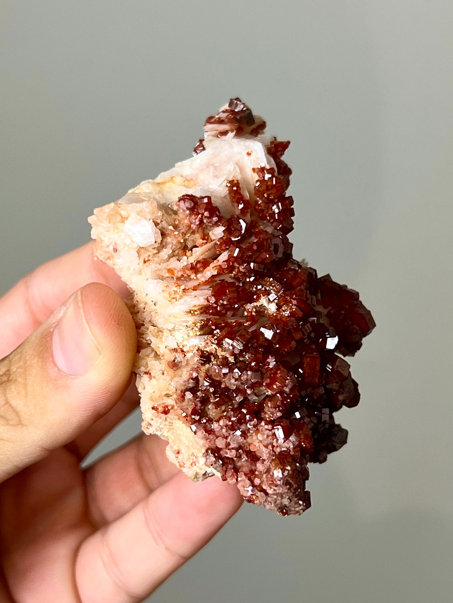 Vanadinite sur Baryte brute 1
