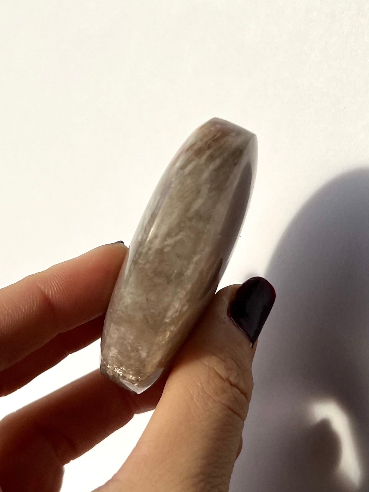 Galet de Pierre de Lune bleutée 7