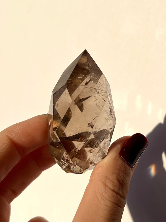 Forme libre facettée Quartz fumé 8