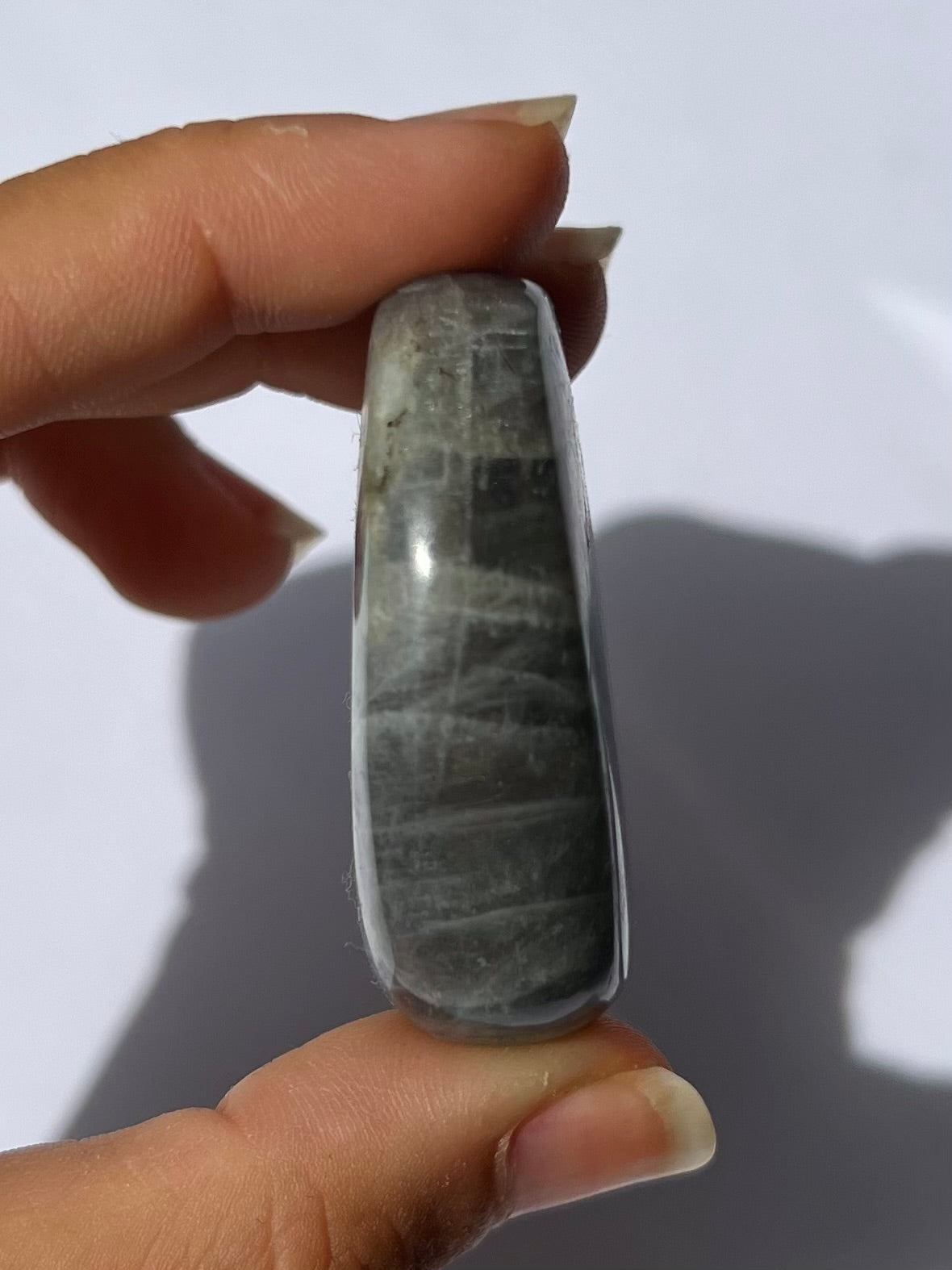 Galet de Labradorite 10