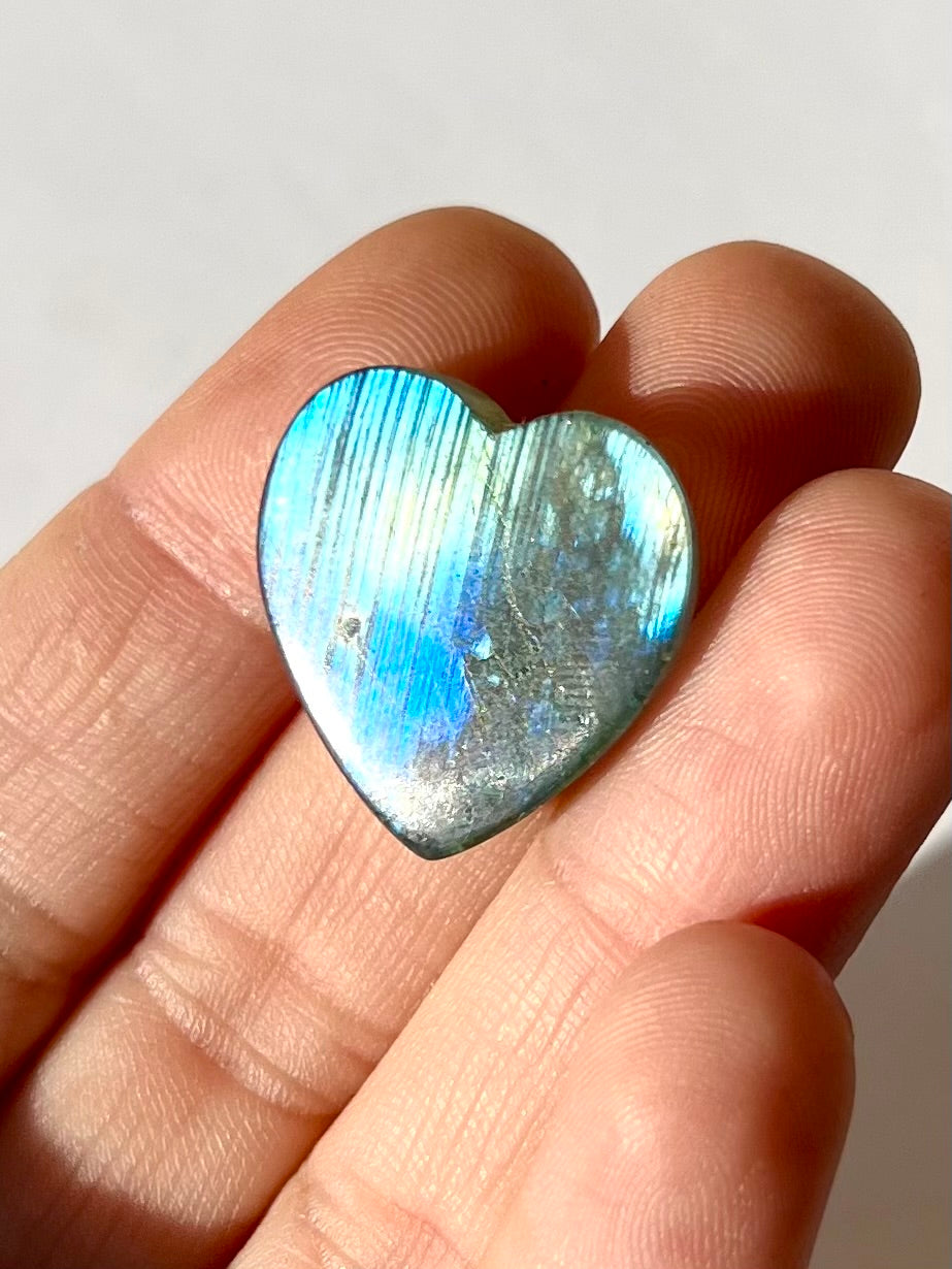 Cœur en Labradorite 3