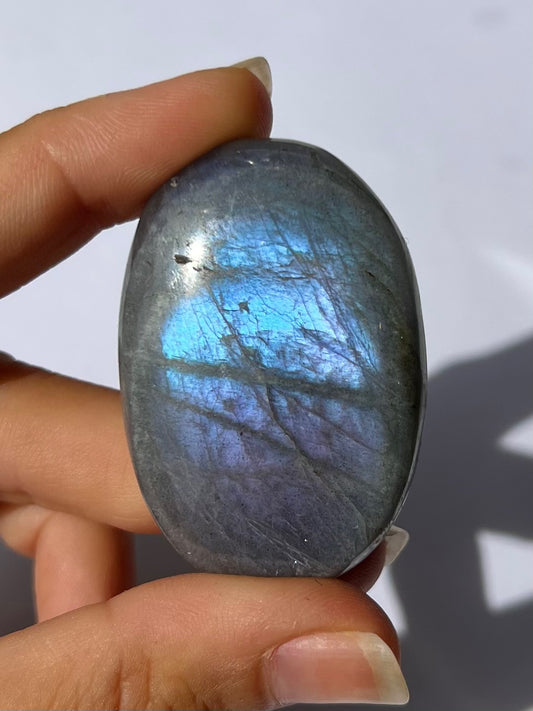 Galet de Labradorite 6