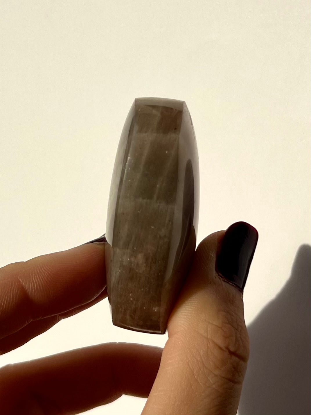 Galet de Pierre de Lune bleutée 8