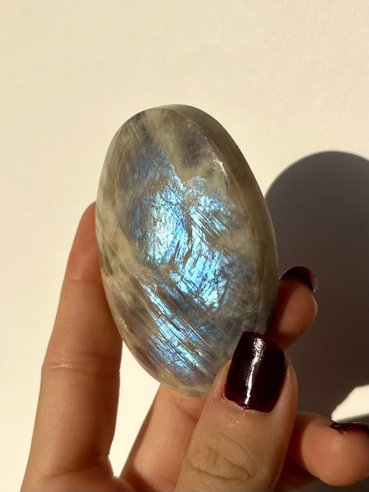 Galet de Pierre de Lune bleutée 5
