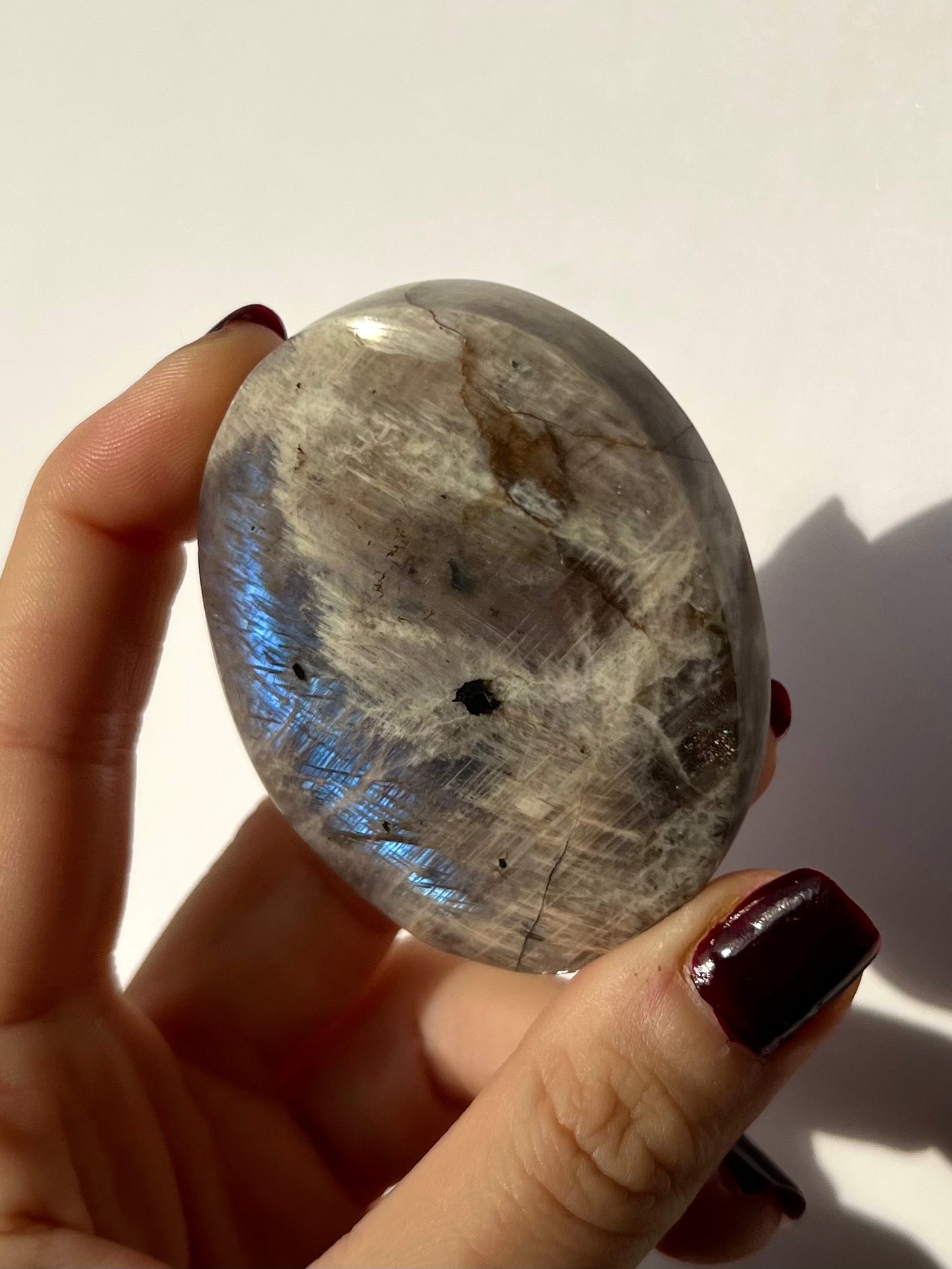 Galet de Pierre de Lune bleutée 12