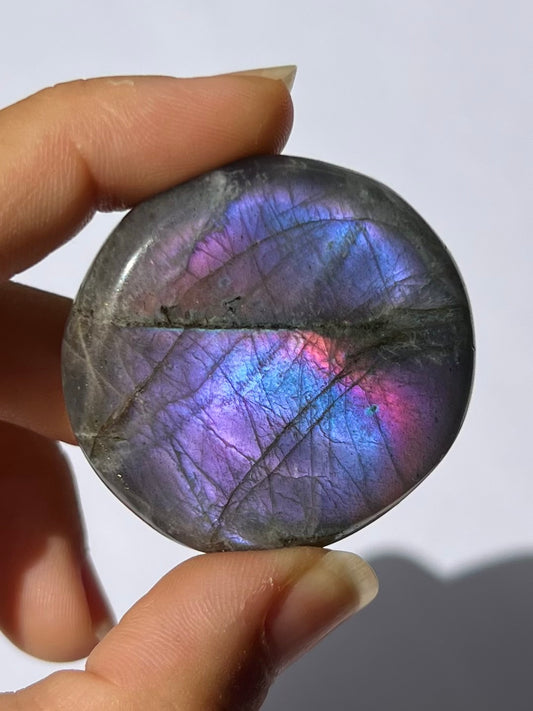 Galet de Labradorite 14