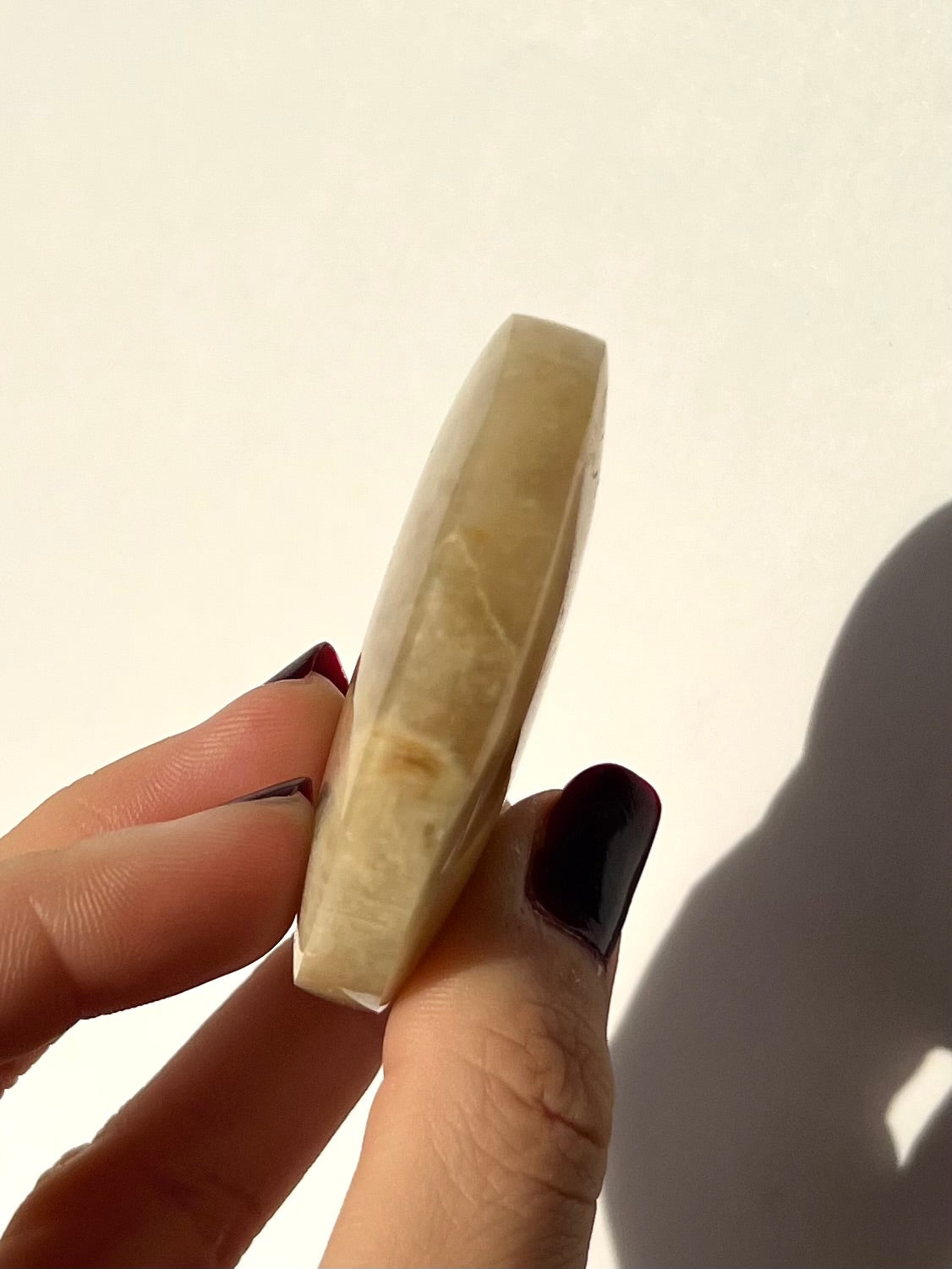 Galet de Pierre de Lune bleutée 9