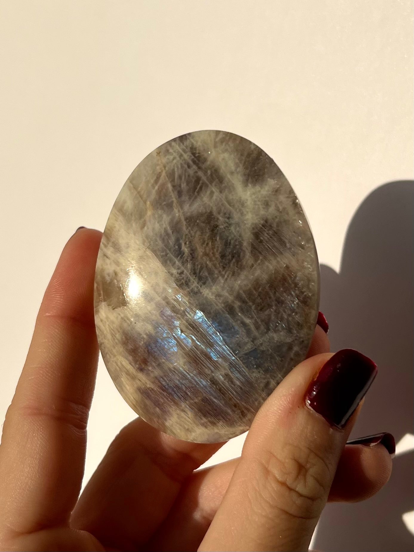 Galet de Pierre de Lune bleutée 5