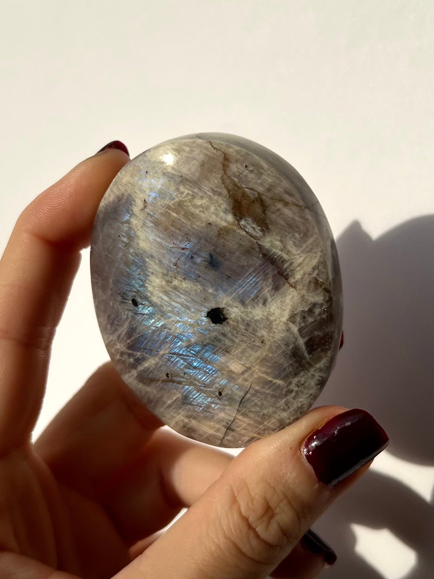 Galet de Pierre de Lune bleutée 12