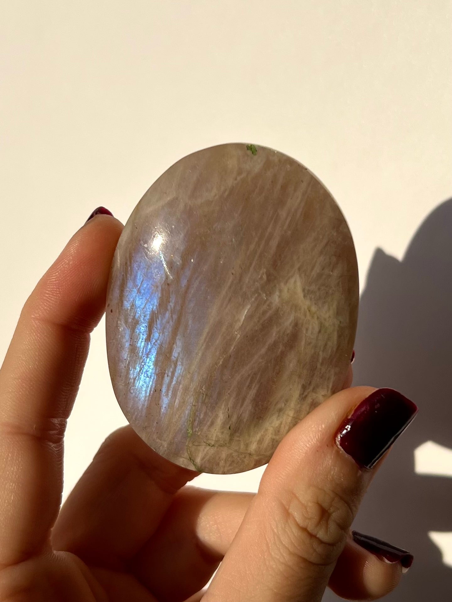 Galet de Pierre de Lune bleutée 3