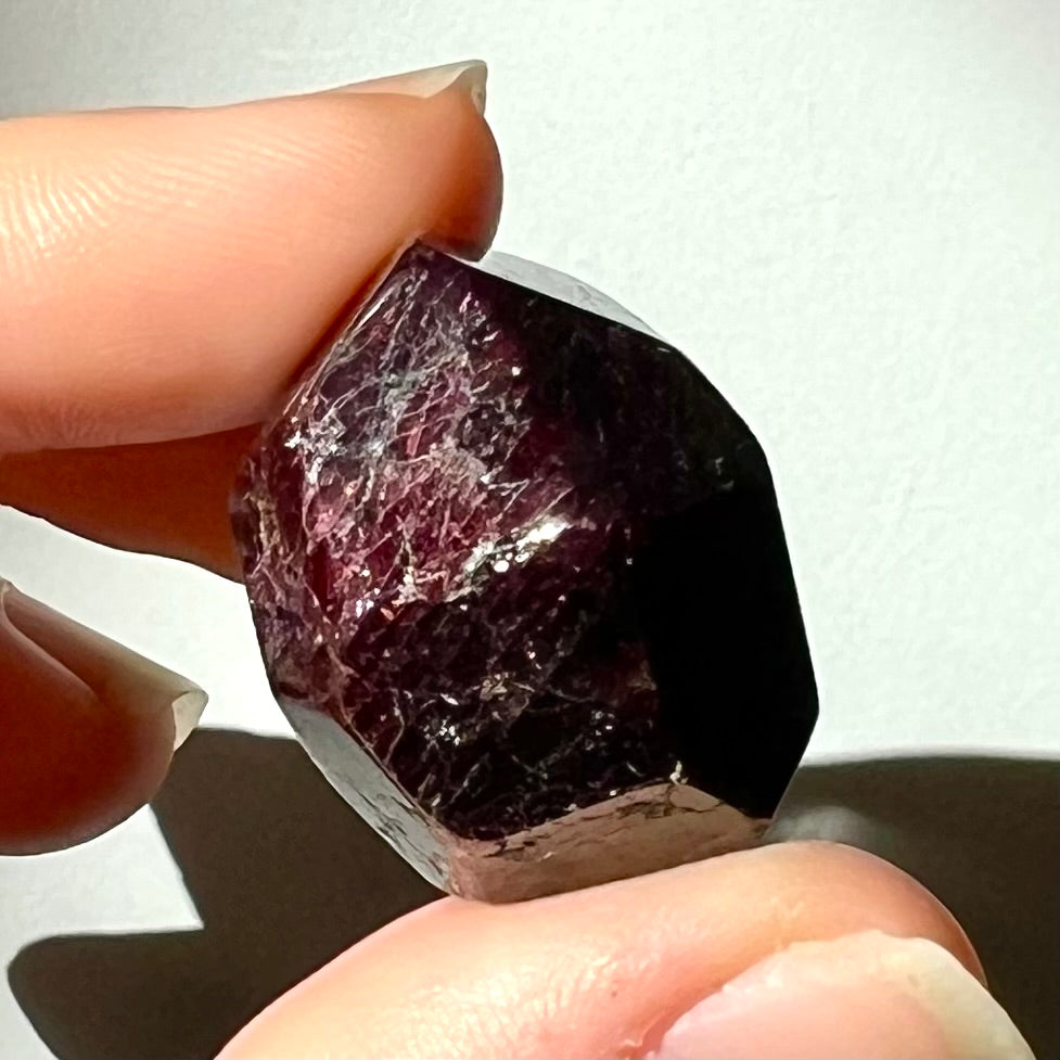 Polyèdre de Grenat Rhodolite 5