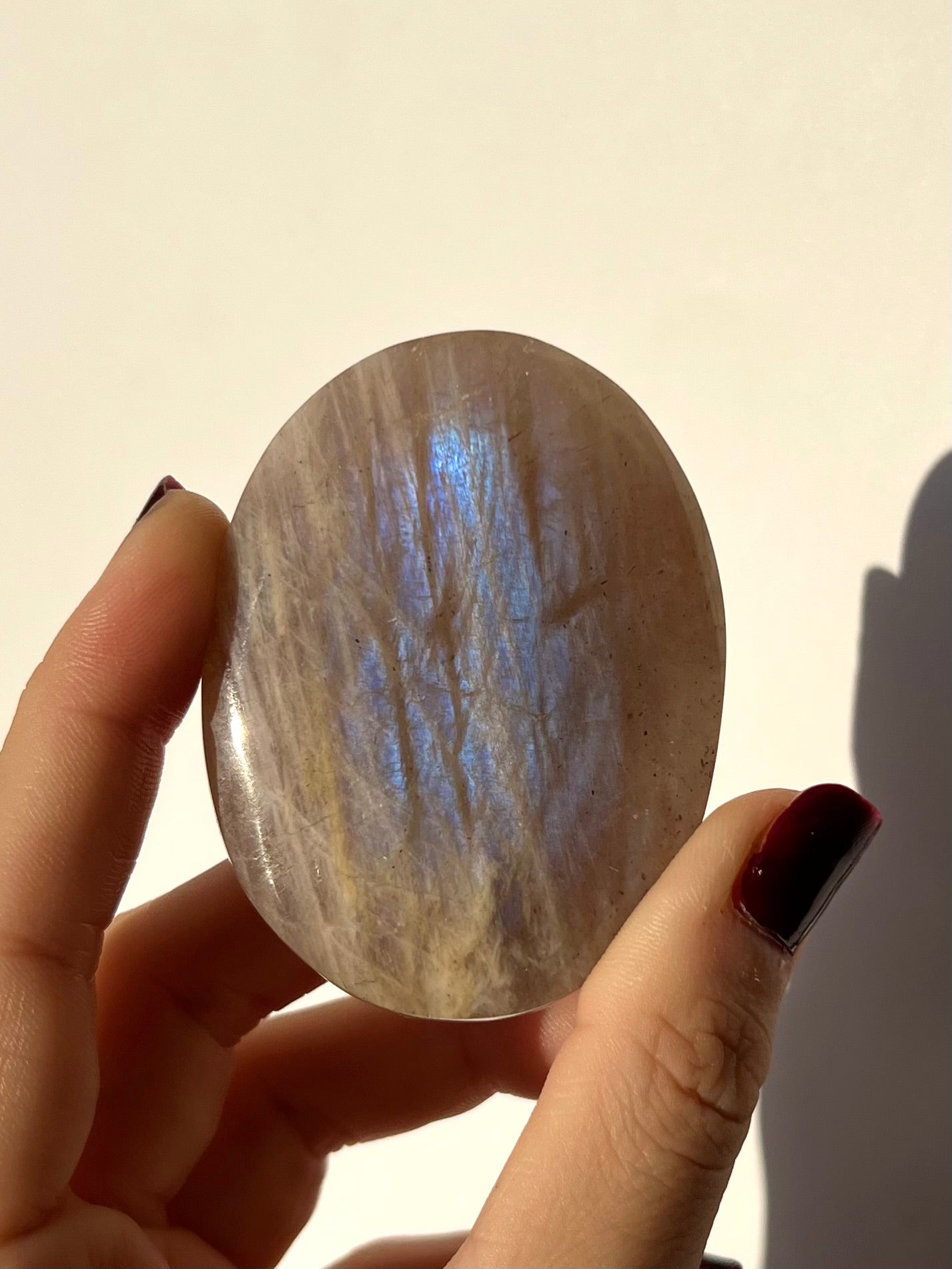 Galet de Pierre de Lune bleutée 3